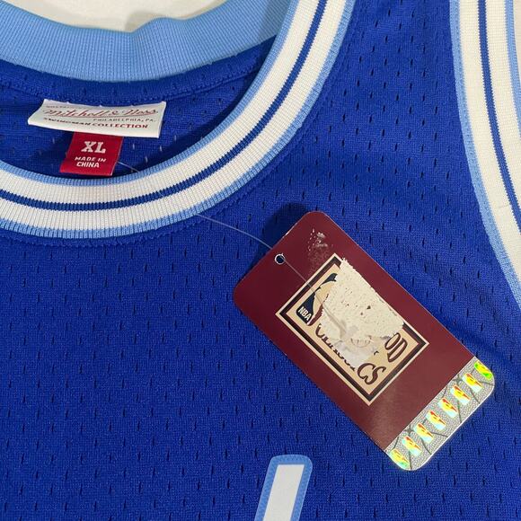 Elgin Baylor Los Angeles Lakers 1960-61 Blue Swingman Jersey - Picture 3 of 5